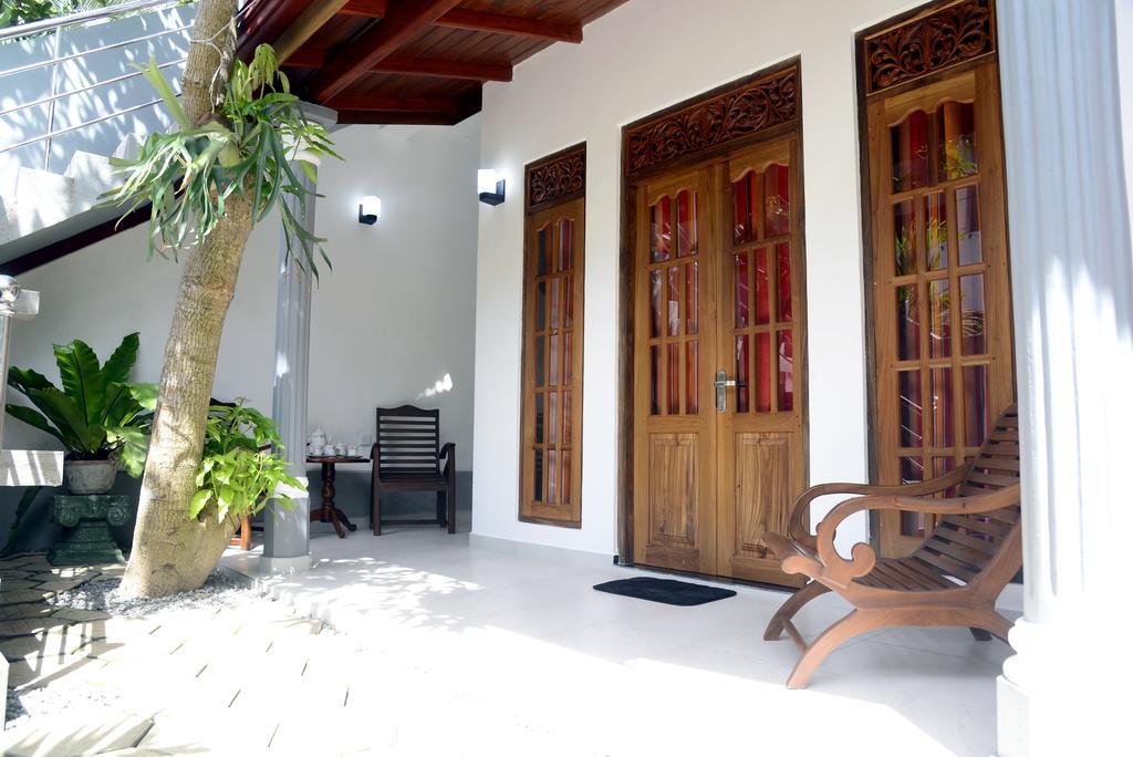 Hotel Aayu'S Guest Bentota Exterior foto