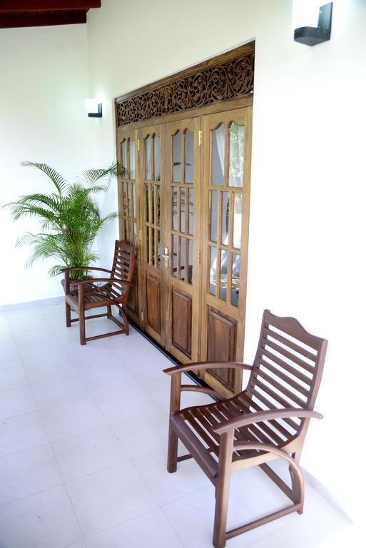 Hotel Aayu'S Guest Bentota Exterior foto
